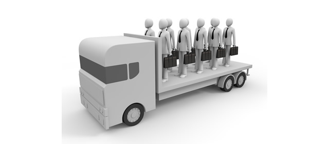 トラック/大量の人材/派遣社員 - イラスト/写真/フリー素材/クリップアート/フォト/商用使用OK